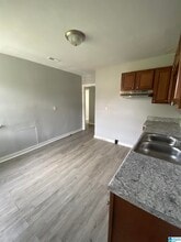 1000 4th Ave W in Birmingham, AL - Building Photo - Building Photo