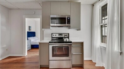 823 Dorchester Ave, Unit 1 in Boston, MA - Building Photo - Building Photo