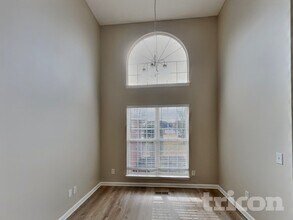 1503 Whitmore St in Lebanon, TN - Foto de edificio - Building Photo