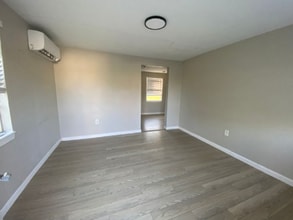 310 Pine Ave in Cocoa, FL - Building Photo - Building Photo