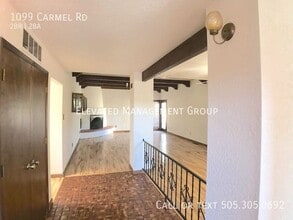 1099 Carmel Rd in Belen, NM - Foto de edificio - Building Photo