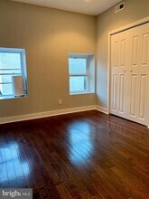 723 Sansom St in Philadelphia, PA - Building Photo - Building Photo