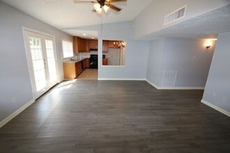 3811 Cypressdale Dr in Spring, TX - Building Photo - Building Photo
