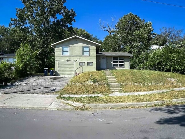 property at 3812 E 47th Terrace