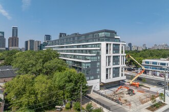 181 East in Toronto, ON - Building Photo - Building Photo