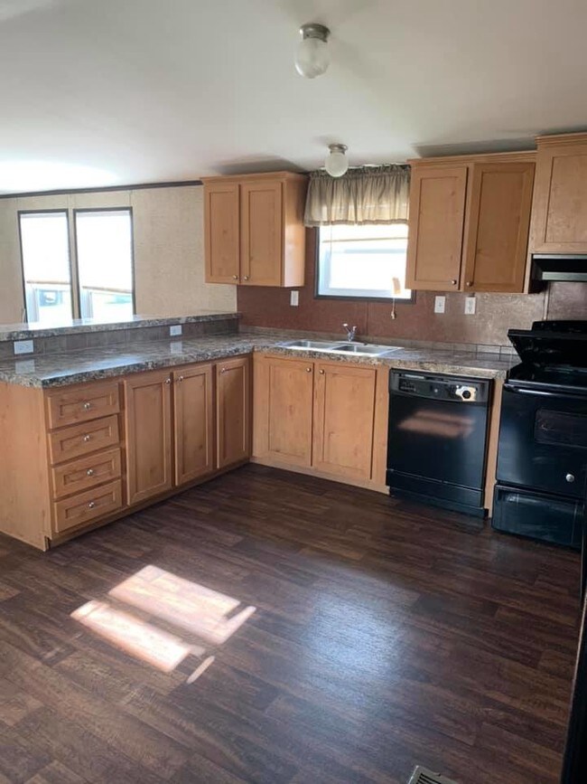 8559 Gulf Hwy and Nearby Lake Charles Apartments For Rent Lake