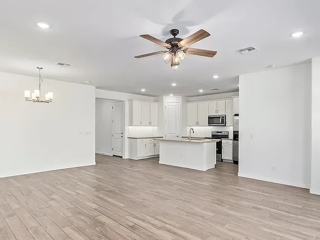 15128 W Hadley St in Goodyear, AZ - Building Photo - Building Photo