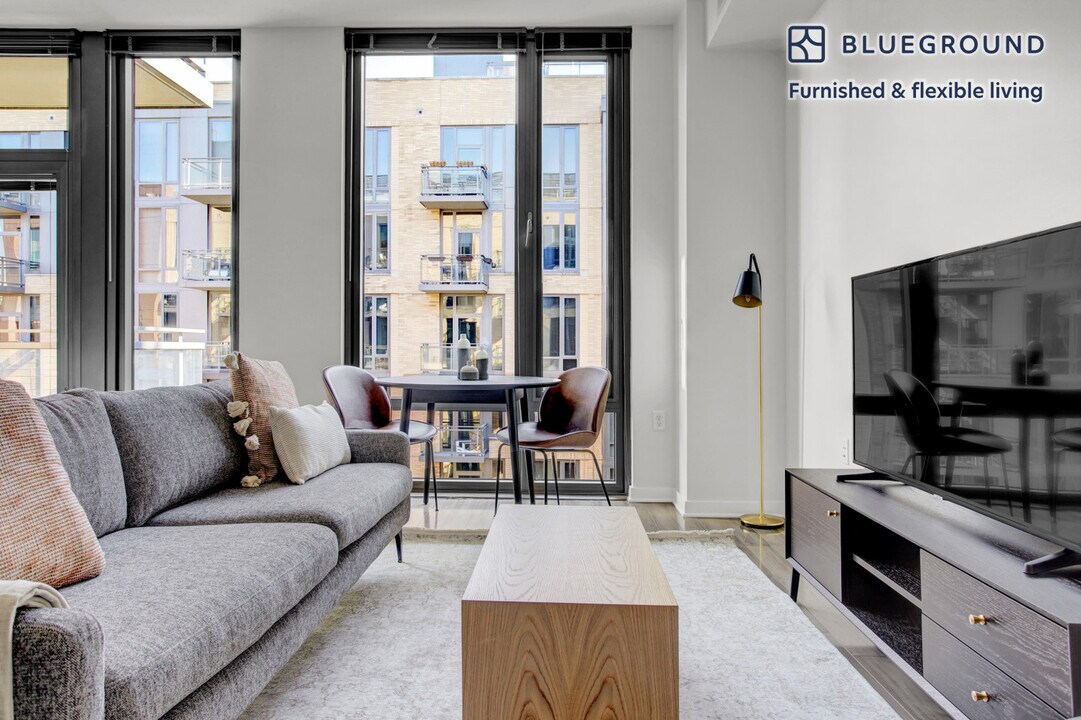 8300 Wisconsin Ave-Unit -FL7-ID369 in Bethesda, MD - Building Photo