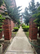2710 W Fitch Ave in Chicago, IL - Building Photo - Building Photo