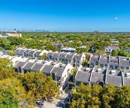 7560 SW 56th Ct in Miami, FL - Building Photo - Building Photo