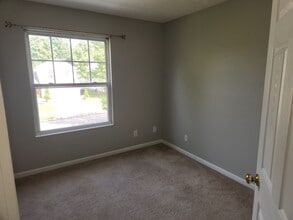 3125 Bridlerun Dr in Independence, KY - Foto de edificio - Building Photo