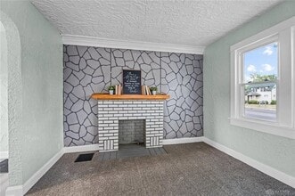 1641 S Smithville Rd in Dayton, OH - Building Photo - Building Photo