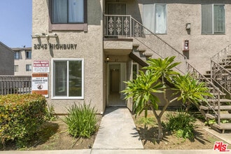2345 Highbury Ave in Los Angeles, CA - Building Photo - Building Photo