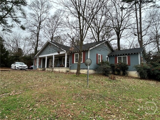 property at 396 Pinecrest Dr