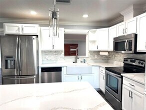 6723 16th Ave N in St. Petersburg, FL - Building Photo - Building Photo