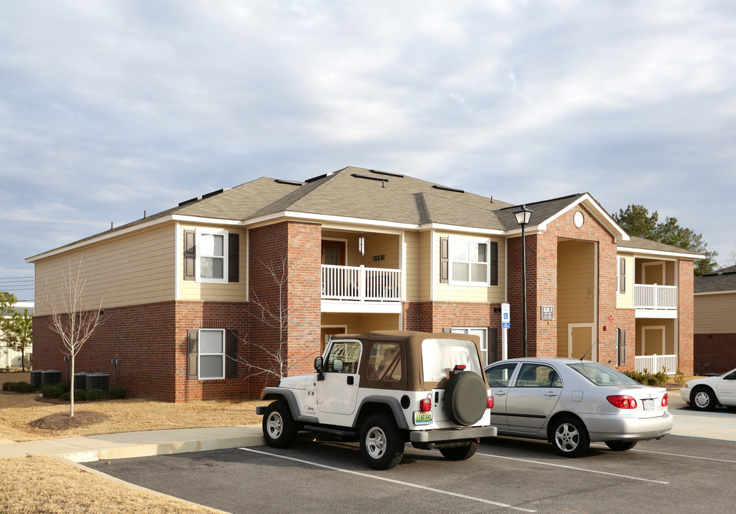 Fords Mill Apartment Homes in Valley, AL - Foto de edificio