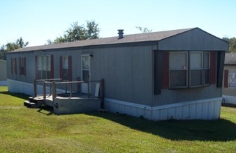 Chateau Village in Milledgeville, GA - Foto de edificio - Other