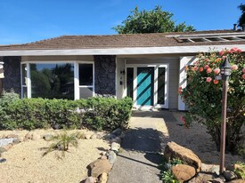 440 Willamette Dr in Vacaville, CA - Building Photo