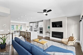 20119 Old Line Terrace in Ashburn, VA - Building Photo - Building Photo