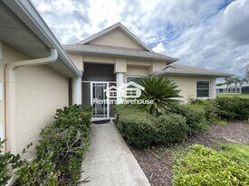 8946 Province St in Sarasota, FL - Building Photo