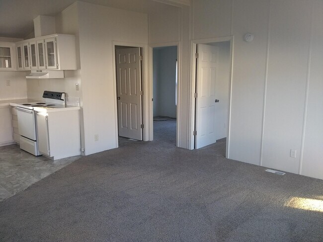 520 6th St photo'