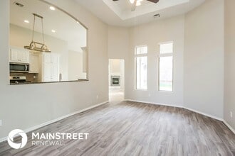 8820 NW 120th St, Unit 1N in Oklahoma City, OK - Foto de edificio - Building Photo