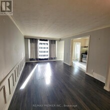 20 Heavitree Dr in Toronto, ON - Building Photo - Building Photo