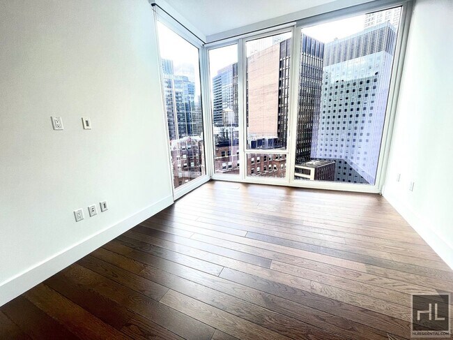 East 44th Street in New York, NY - Building Photo - Building Photo
