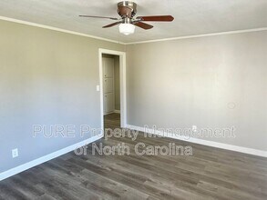 504A Moore Dr in Lexington, NC - Building Photo - Building Photo