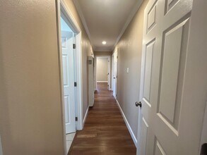 3095 Calzar Dr in San Jose, CA - Building Photo - Building Photo