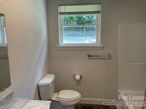 804 Spencer Rd NE in Conover, NC - Building Photo - Building Photo