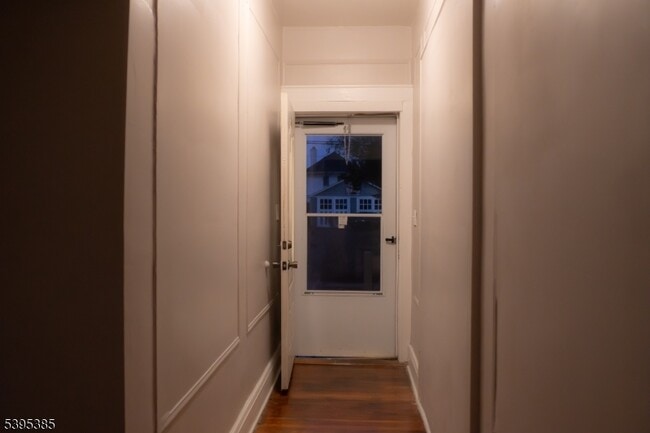 108 Berkshire Pl in Irvington, NJ - Building Photo - Building Photo