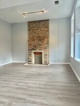 4823 S Champlain Ave, Unit 2 in Chicago, IL - Building Photo - Building Photo
