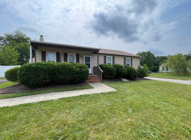 9007 Deerwater Terrace in North Chesterfield, VA - Building Photo - Building Photo