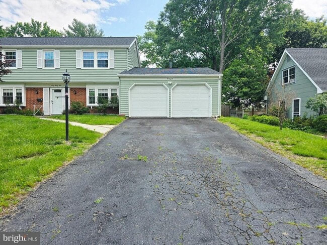 4025 Chelmont Ln in Bowie, MD - Building Photo - Building Photo