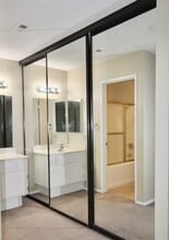 10321 Azuaga St in San Diego, CA - Building Photo - Building Photo