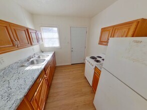 1608 S Martinson St in Wichita, KS - Building Photo - Building Photo