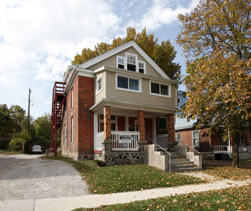 127 College Pl in Ypsilanti, MI - Building Photo