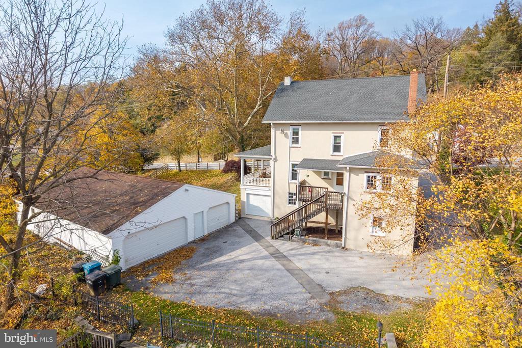 554 Blackhorse Hl Rd in Coatesville, PA - Building Photo