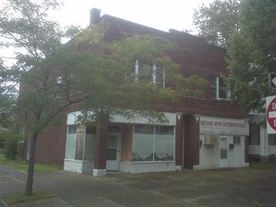 14301 Sylvia Ave in Cleveland, OH - Foto de edificio - Building Photo