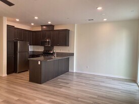 24119 Tuscany Ave in Murrieta, CA - Building Photo