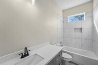 2810 Newhoff St photo'