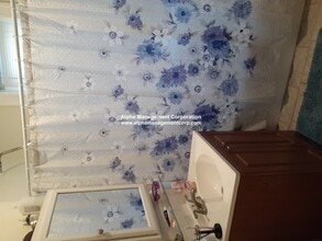 90 Maple St in Malden, MA - Foto de edificio - Building Photo