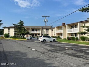 175 Wharfside Dr in Monmouth Beach, NJ - Building Photo - Building Photo