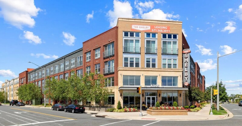 6200 N Kings Hwy in Alexandria, VA - Building Photo