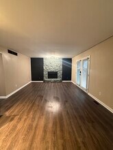 3411 Spangler Dr, Unit B in Lexington, KY - Foto de edificio - Building Photo