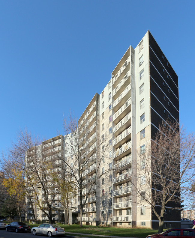 Anthony Court in Hamilton, ON - Building Photo - Building Photo