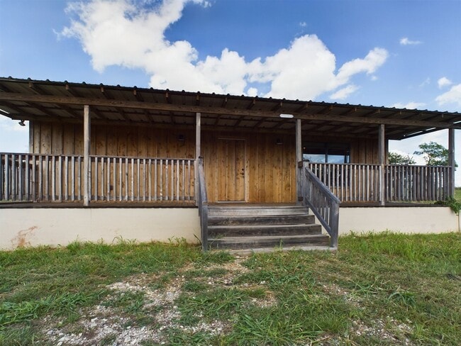 property at 60 Hill Country Cabin Ln