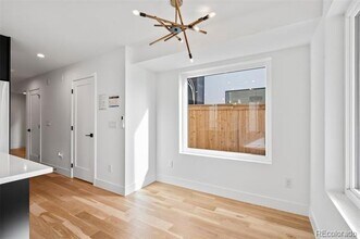 2453 Lawrence St in Denver, CO - Building Photo - Building Photo