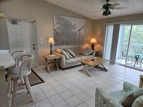 2512 SE Anchorage Cove in Port St. Lucie, FL - Building Photo - Building Photo